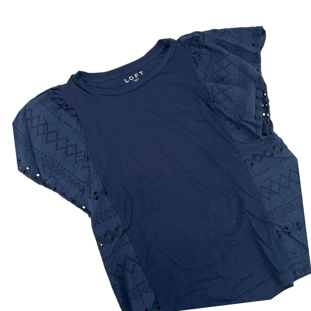 Ann Taylor Loft Navy Blue Eyelet Lace Flutter Sleeve Knit Top Tee Womens Small